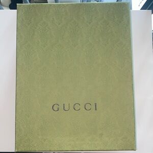 2- Empty gucci shoes box